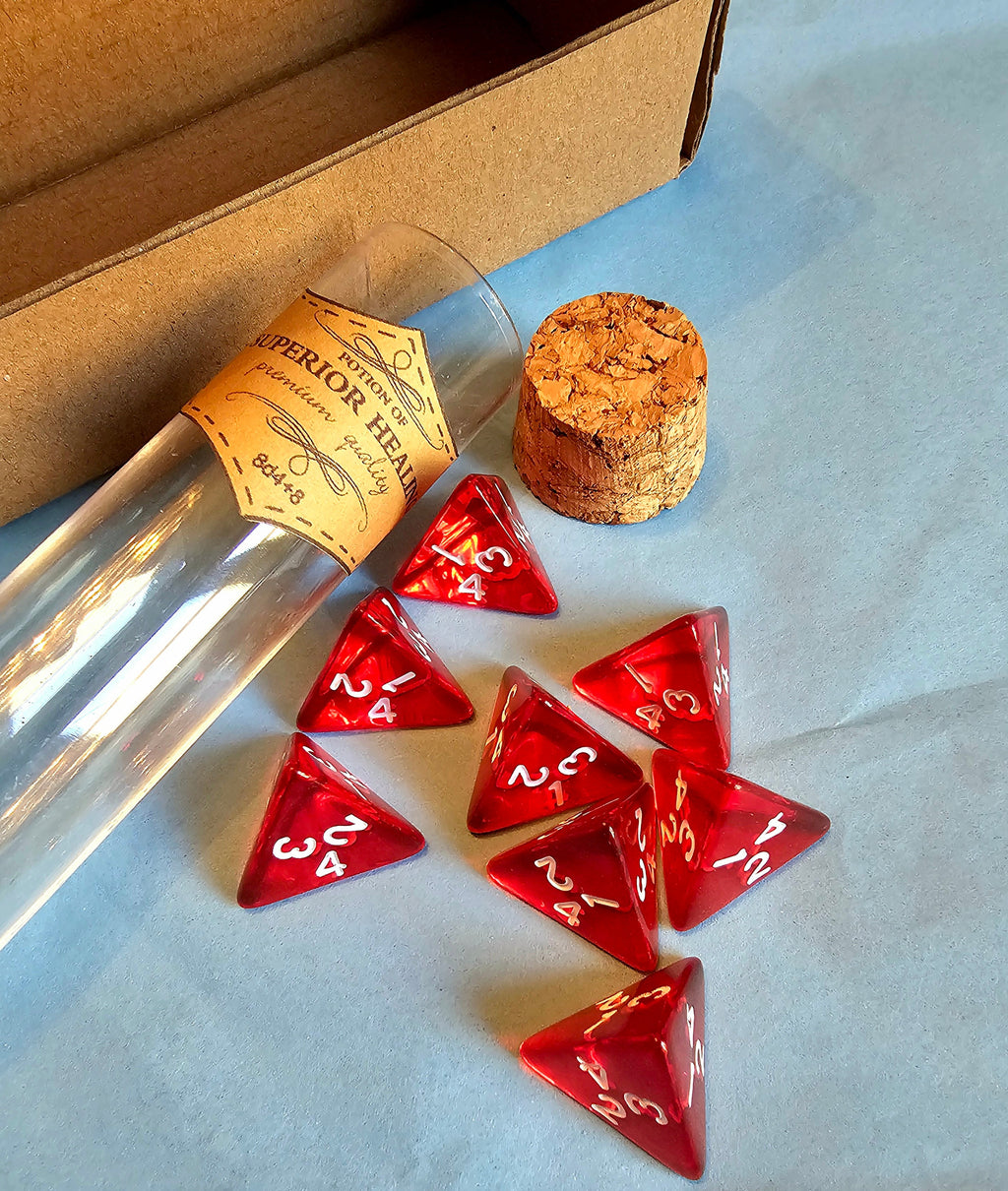 DnD Healing Potion Dice Set – RPG gift d4 + Heart Counters  - Dungeons and Dragons Prop